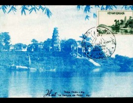 Thien-Mu-Pagoda-in-Hue-4553239550.jpg