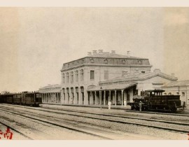 gare-de-hanoi-4991595467.jpg