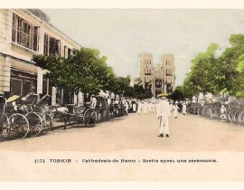 TONKIN-Cathedrale-de-HANOI-sortie-apres-une-ceremonie-5006247185.jpg