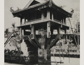 chua-Mot-Cot-ngay-xua-truoc-khi-bi-Phap-pha-1945-5007037104.jpg