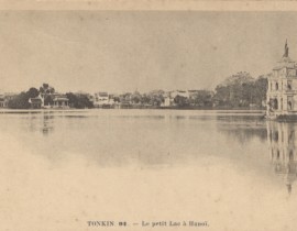Tuong-Than-Tu-Do-tren-dinh-thap-rua-4962909176.jpg
