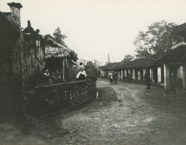 Indochine-Hanoi-Rue-indigene-ca1900-49098135922.jpg