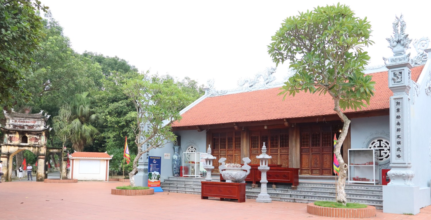 Đền Tống Trân – Di tích Quốc gia, điểm đến tâm linh và văn hóa đặc sắc của xã Tống Trân, tỉnh Hưng Yên